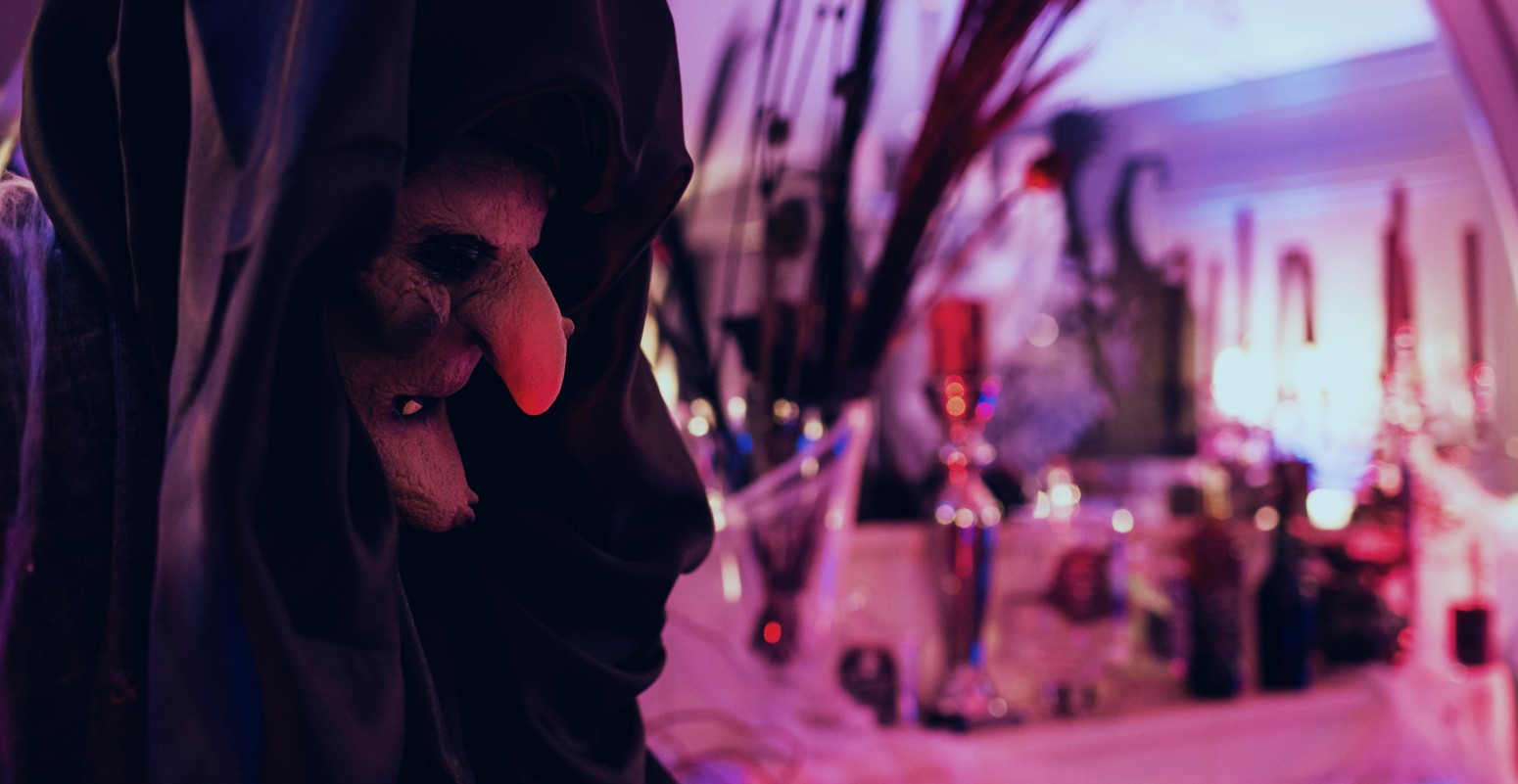 bruja halloween 